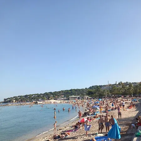 Apartment T2 2pers Confort Standing Avec Gardien Antibes